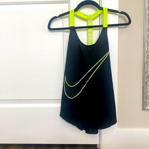 Nike workout top